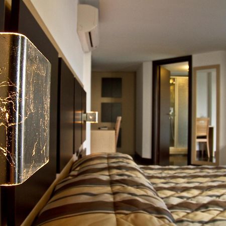 Hotel Ristorante Centosedici Terracina Luaran gambar