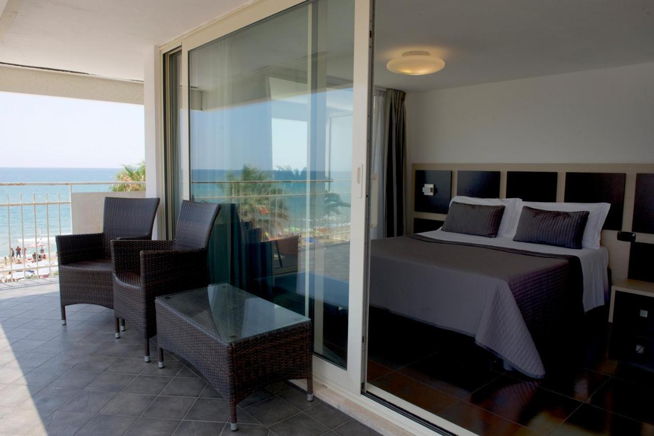 Hotel Ristorante Centosedici Terracina Luaran gambar