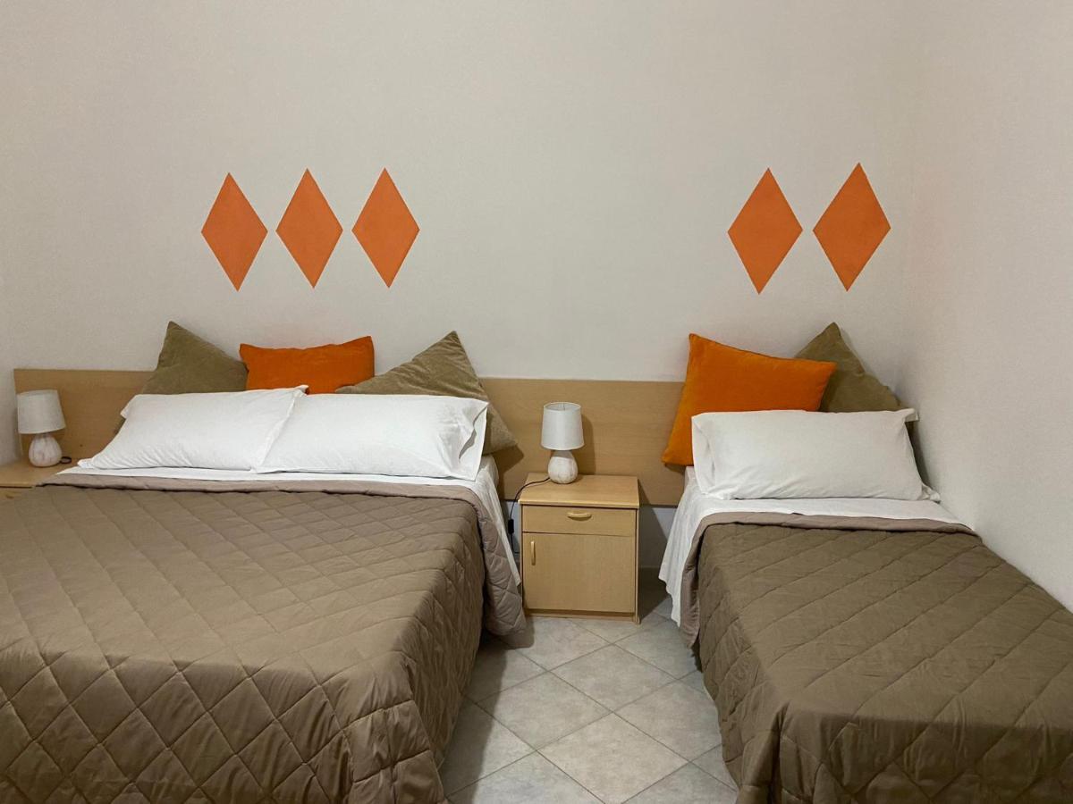 Hotel Ristorante Centosedici Terracina Luaran gambar